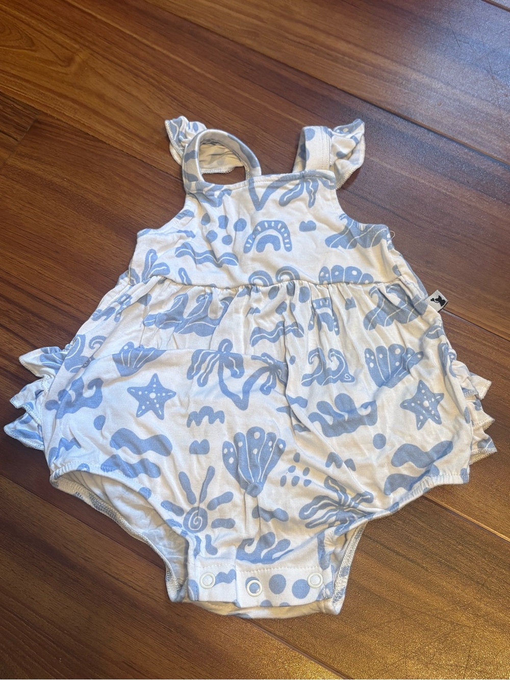 Kiki & Lulu bamboo Baby Girls' White Romper with Light Blue Sea Print 3-6 months